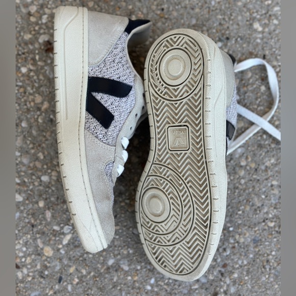 VEJA V-10 Flannel - White/Snow Size US 6 - Picture 10 of 16